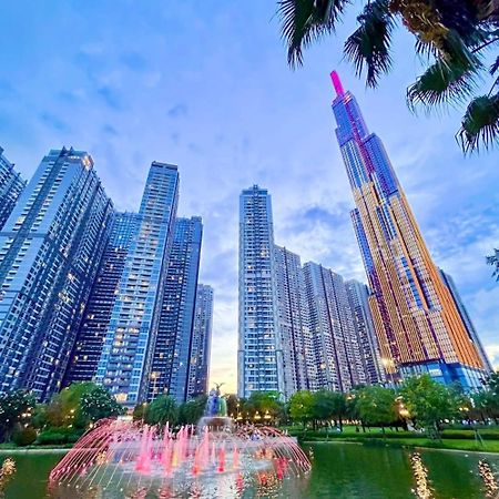 Vinhomes Saigon Premium Apartments Хошимин Екстериор снимка